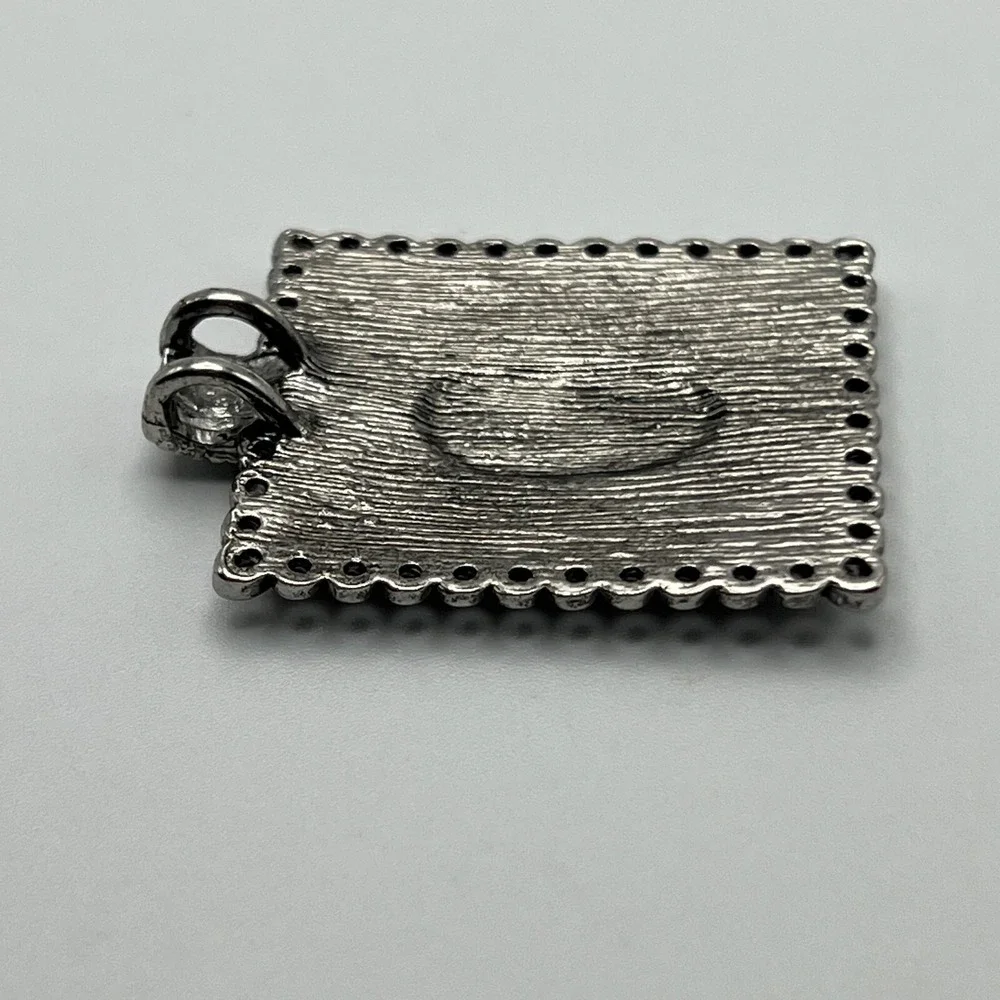 Silver‎ Tone Pendant Retangular Black and Pink Enamel Accents